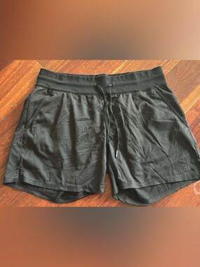 The North Face Black Women's Active Shorts with Ribbed Waistband